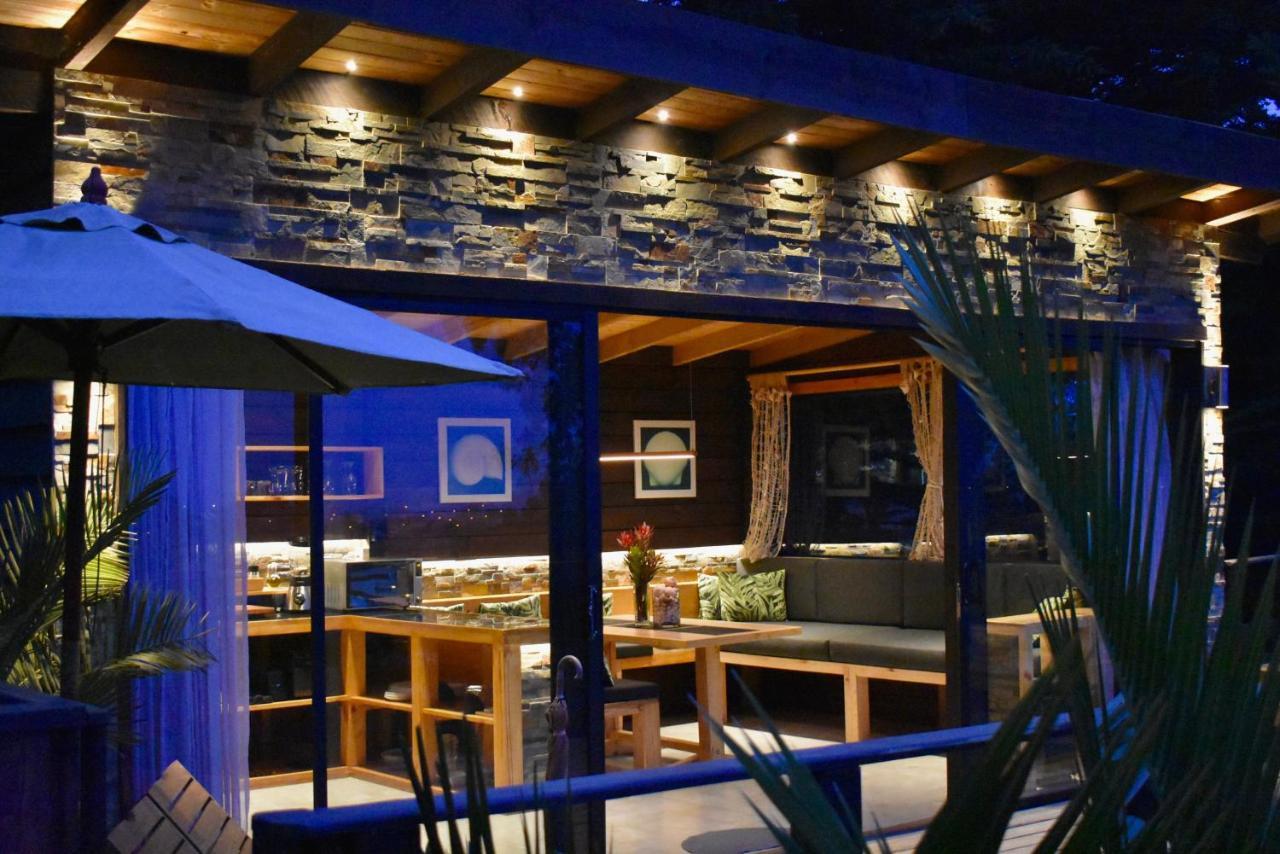 ---- Escapada De Lujo Para Dos ---- Casa Boutique Privada - Vistas Al Oceano - Parrilla Y Fogon En Quincho Privado - Insumos Desayuno - Tu Estadia Incluye Gratis 1 Sesion De Hidromasaje & Cromoterapia Bajo Las Estrellas En Jacuzzi Privado (Adults Onl 피칠레무 외부 사진